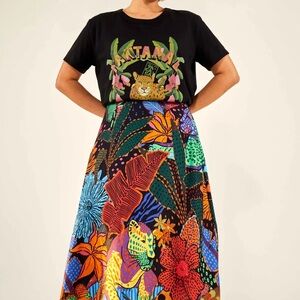 FARM Rio BLACK COOL LEOPARDS MIDI SKIRT
Color: BLACK COOL LEOPARDS
Size: L